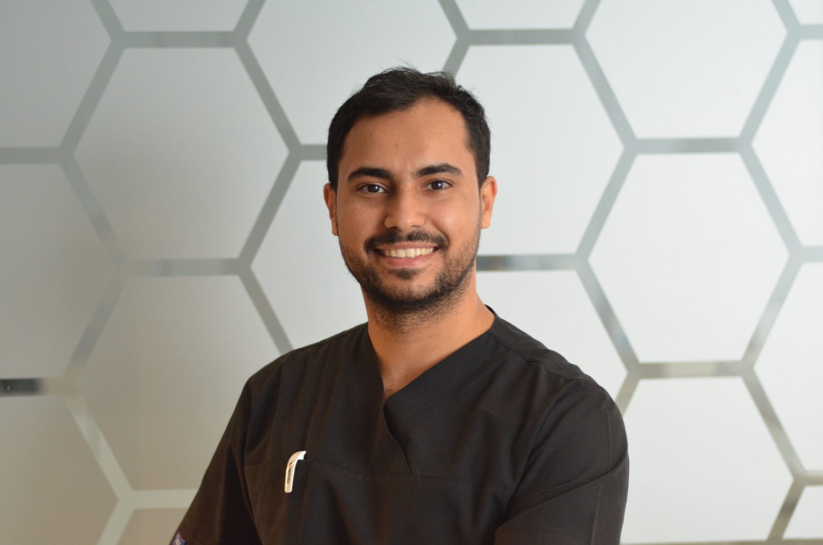 antalya-eniyi-disdoktorlari-ggsmileclinic-dis-klinik-merkezi-disci-disdoktoru-disdoktorlari